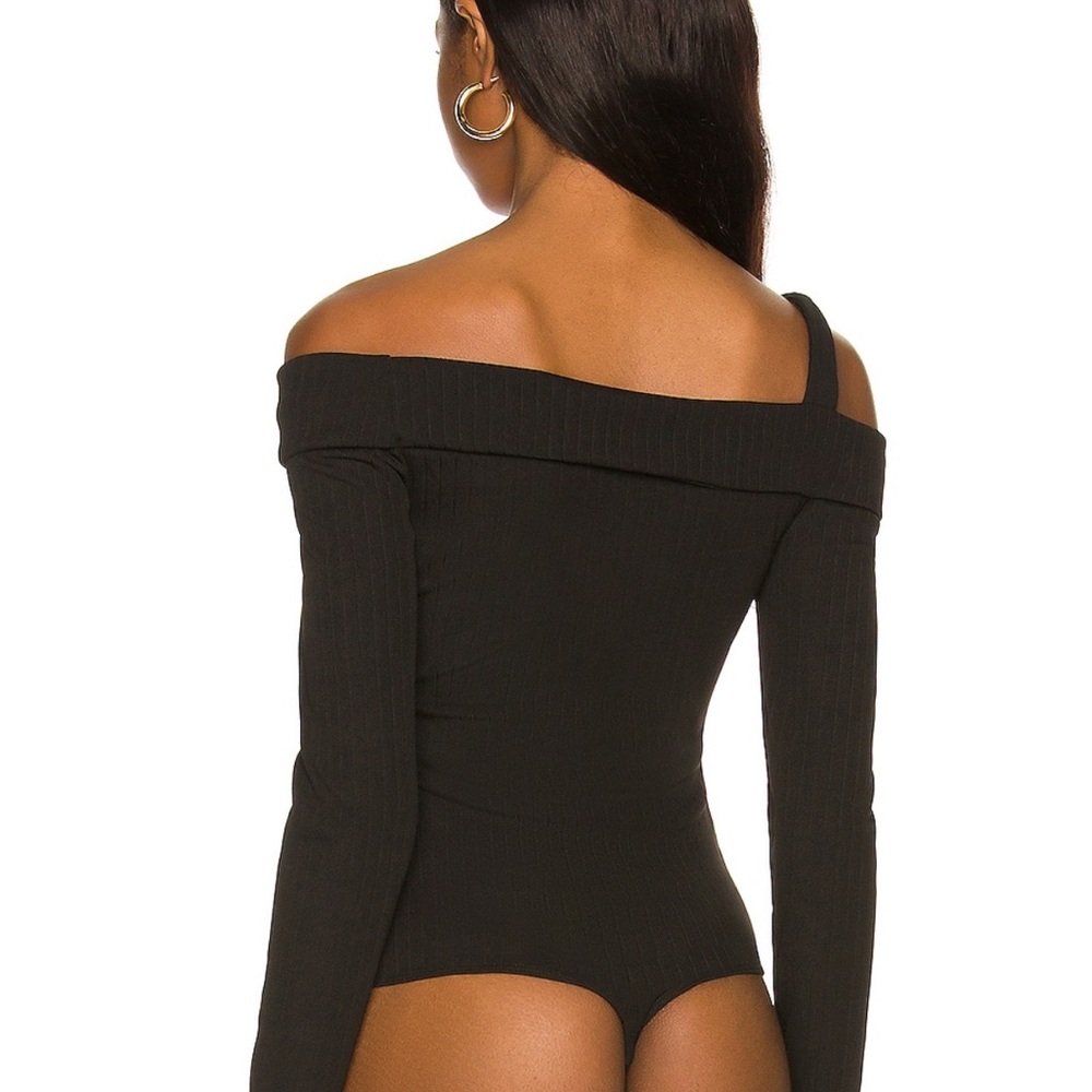Revolve Bodysuit - Picture 3 of 3